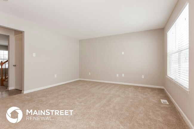 Building Photo - 4504 Robbins Grove Dr