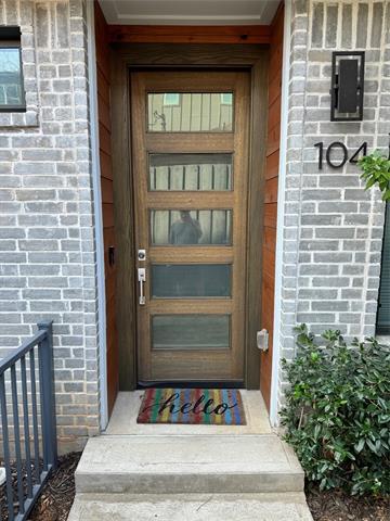 Building Photo - 6004 Hudson St