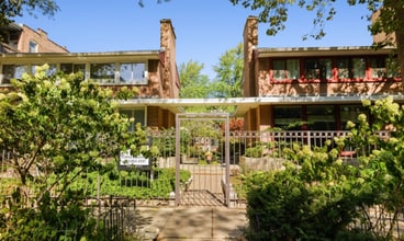 Building Photo - 540 AldineTownhouse C