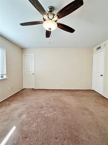 Building Photo - 7132 Nutmeg Ln