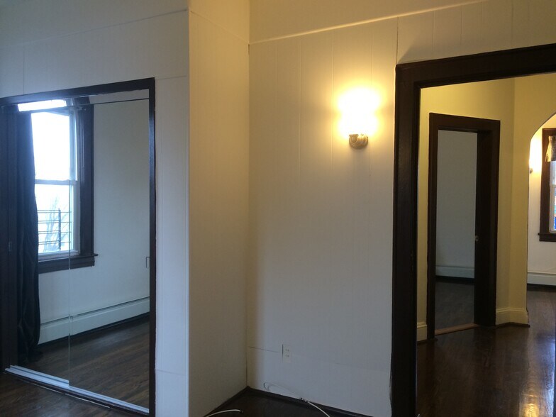 Building Photo - 86 Edgewood Ave