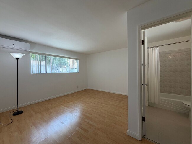 Building Photo - Beautiful 3bd house in West Covina
