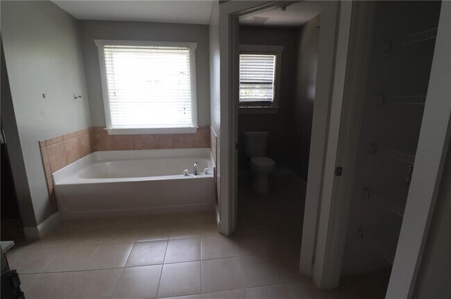 Building Photo - 2549 Preston View Ct
