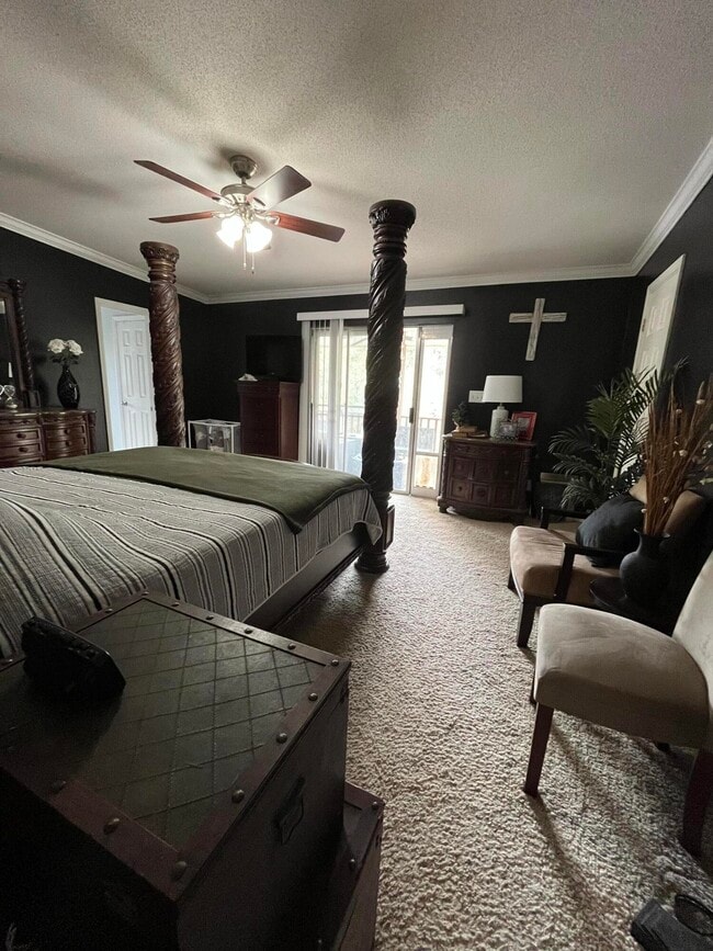 Building Photo - 1098 Forest Lake Terrace