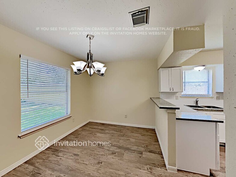 Building Photo - 19607 Horseshoe Lake Ln