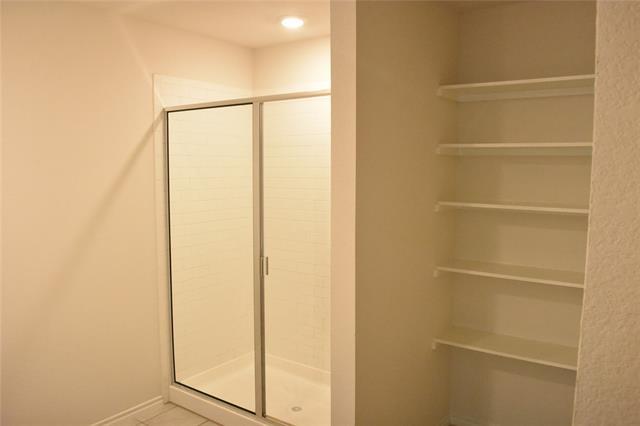 Building Photo - 111 Real Quiet Ln