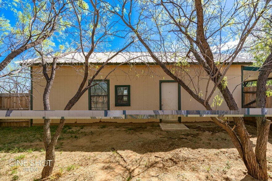 Building Photo - 542 McCartney Ln