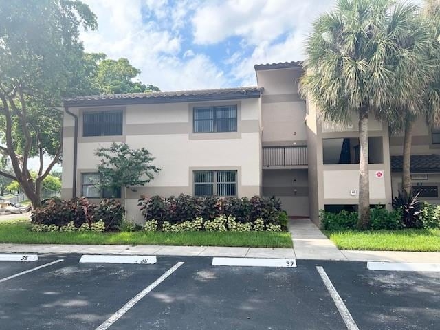 Building Photo - 9995 Nob Hill Ln