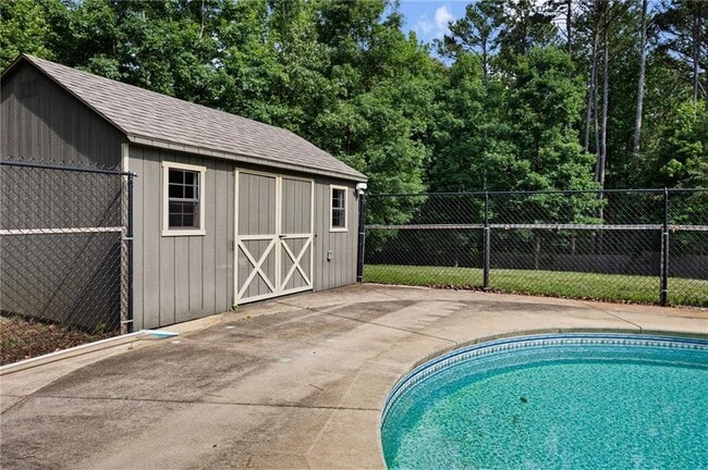Building Photo - 387 Pine Acres Dr