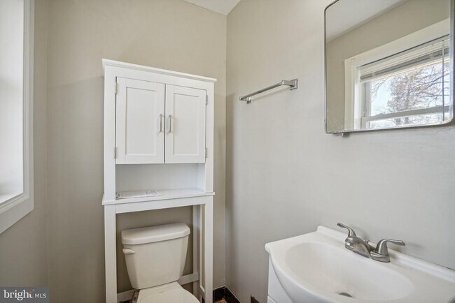 Building Photo - 4107 Javins Dr