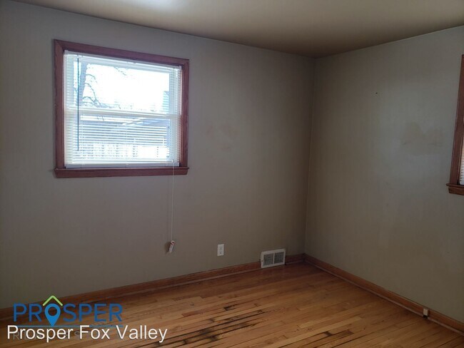 Building Photo - 3 br, 1 bath House - 1301 E Glendale Ave