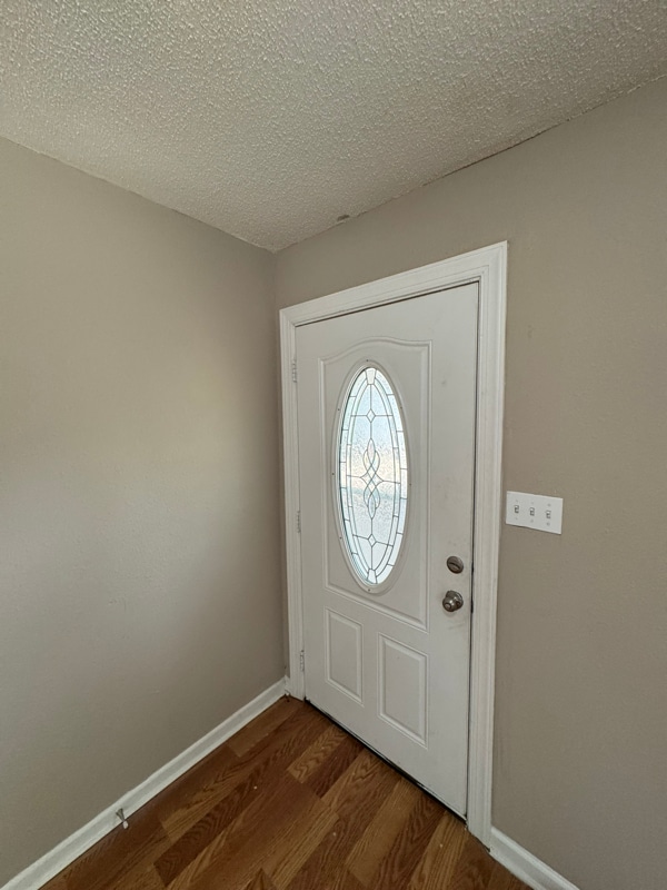 Building Photo - 4187 Falcon Dr