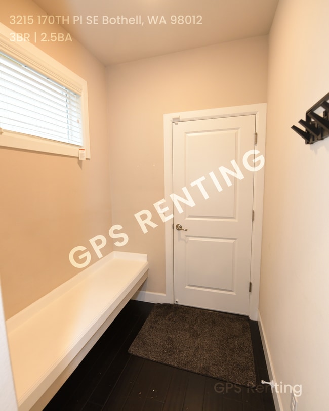 Building Photo - 3215 170th Pl SE