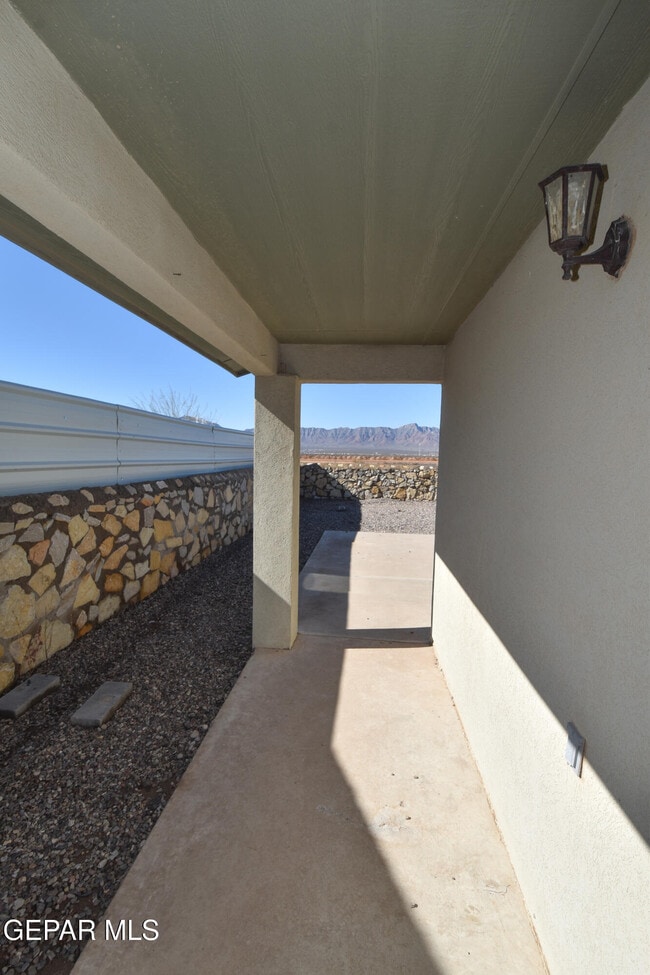 Building Photo - 7313 Brick Dust St