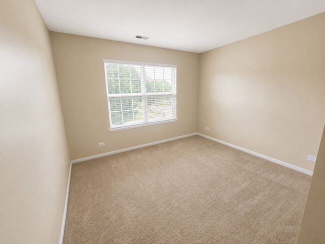 Building Photo - 388 Toccoa Ln