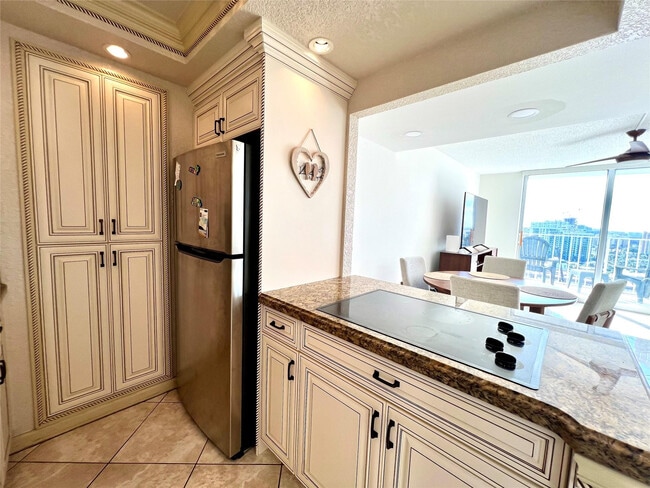 Building Photo - 111 Briny Ave