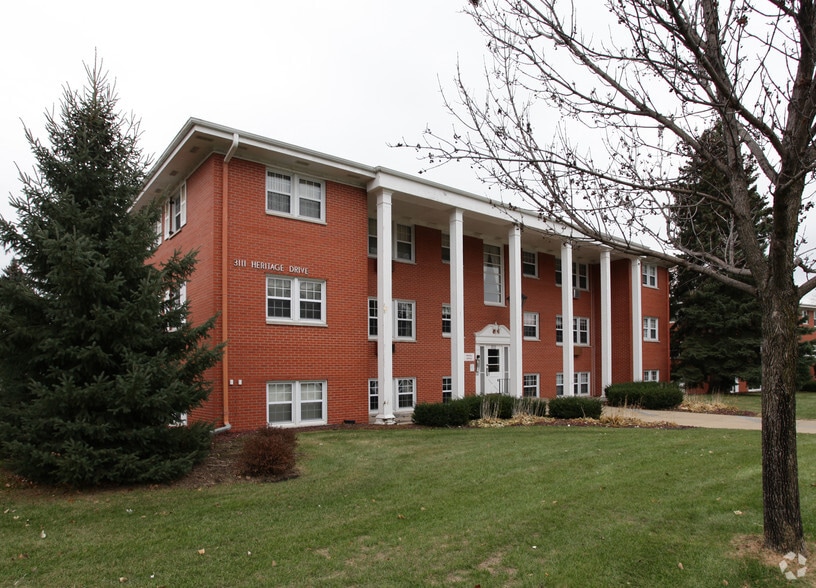 Building Photo - The Heritage Apartments