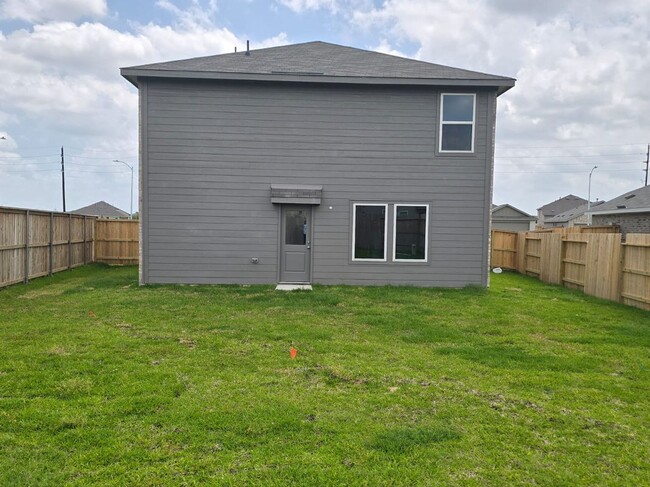 Building Photo - 26706 Dalmatian Bellflower Dr