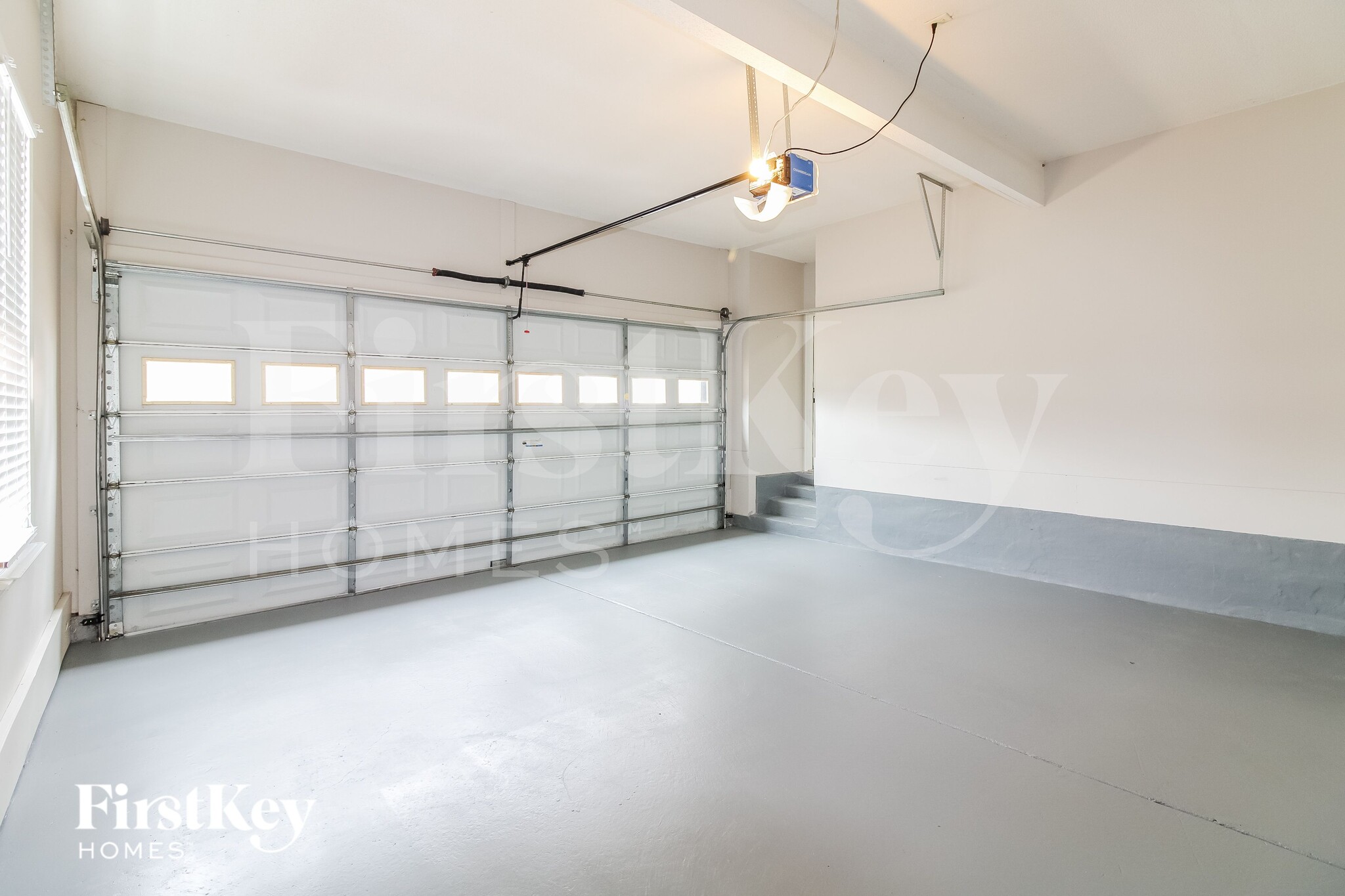 Building Photo - 8485 Farley Ave