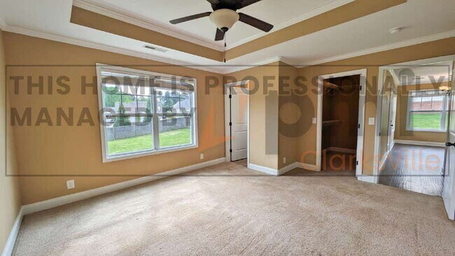 Building Photo - 3031 Outfitters Dr