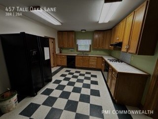 Building Photo - 457 Tall Oaks Ln