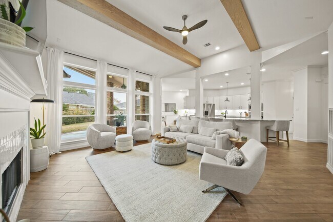 Building Photo - 12210 Pebble Meadows