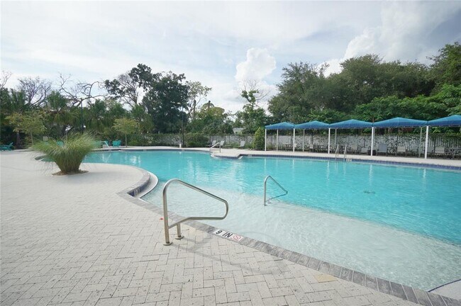 Building Photo - 8718 Sandy Plains Dr