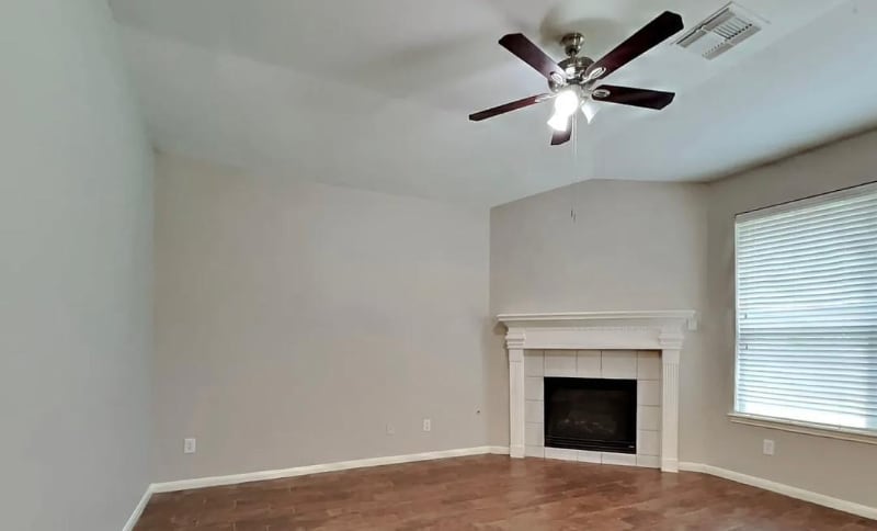 Building Photo - 3202 Black Ln