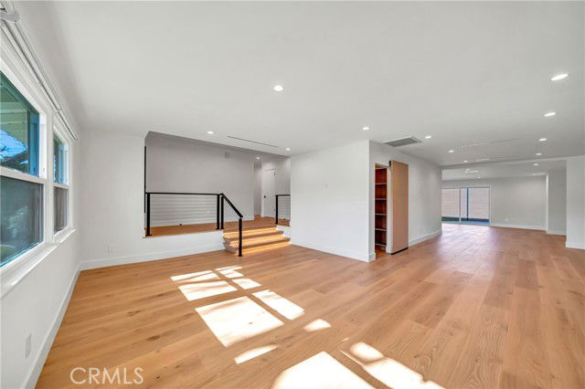 Building Photo - 23635 Marylee St