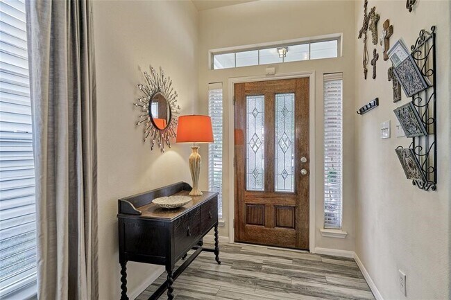 Building Photo - 21519 Falvel Sunrise Ct
