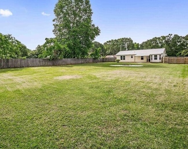 Building Photo - 9176 Colt Dr