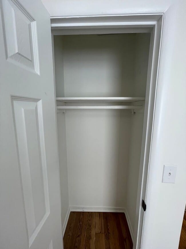 Building Photo - Updated 3/1 House in South Rome- $1,295