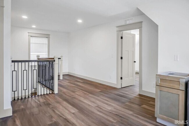 Building Photo - 1104 N Grant St