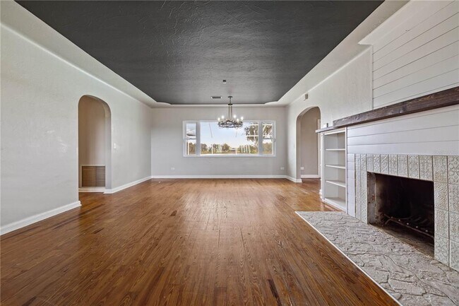 Building Photo - 4019 Moores Lake Rd