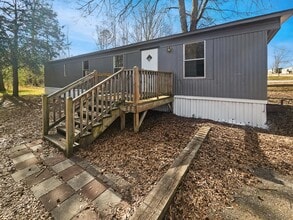 Building Photo - 17 Eldorado Dr