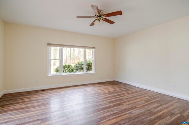 Building Photo - 3125 Beau Mont Farm Rd