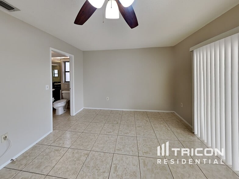 Building Photo - 9413 Barnstead Ln