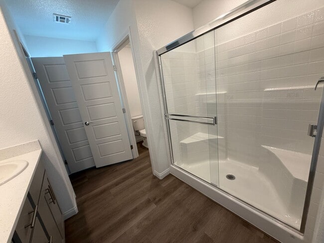 Building Photo - New Build - Never Lived In