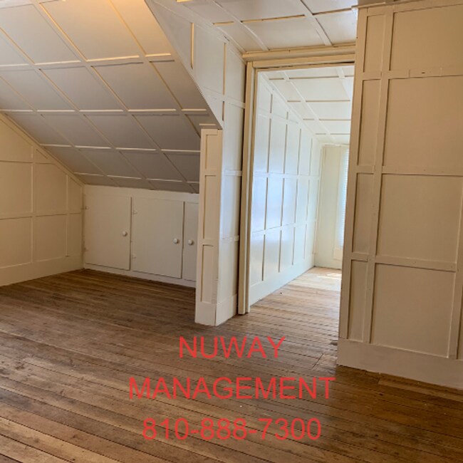 Building Photo - $1,100.00 - 2 Bed / 1 Bath House in Burton with a Spacious Loft Area