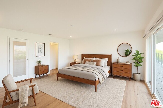 Building Photo - 7353 Pyramid Pl