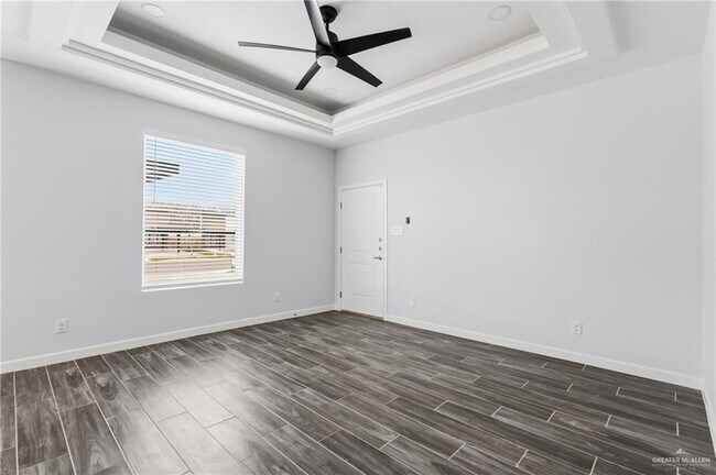 Building Photo - 20 S Links Dr