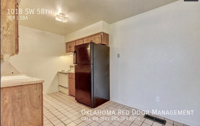 Building Photo - 1018 SW 58th-