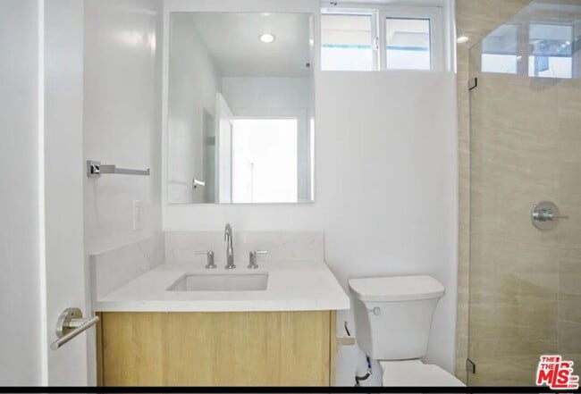 Building Photo - 7406 W 82nd St