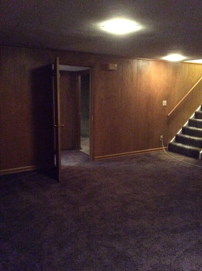 Building Photo - 4803 Flintridge Ct