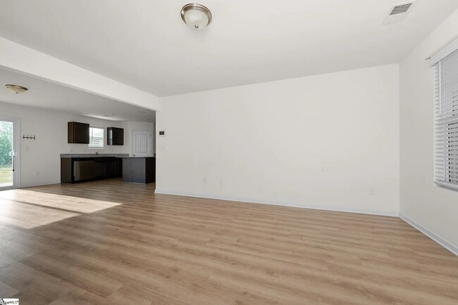 Building Photo - 422 Seaborn Cir