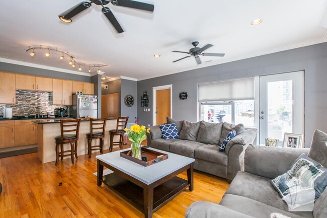 Primary Photo - 1 bedroom in Chicago IL 60616