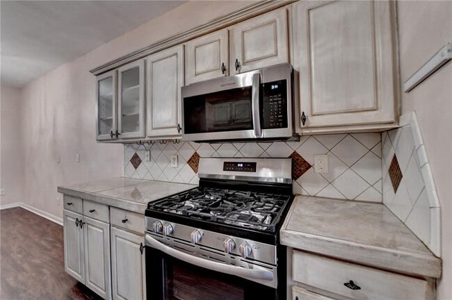 Building Photo - 3426 Town Square Dr NW
