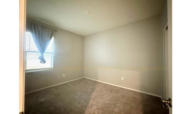 Building Photo - 6662 E Via Pampas Morenas