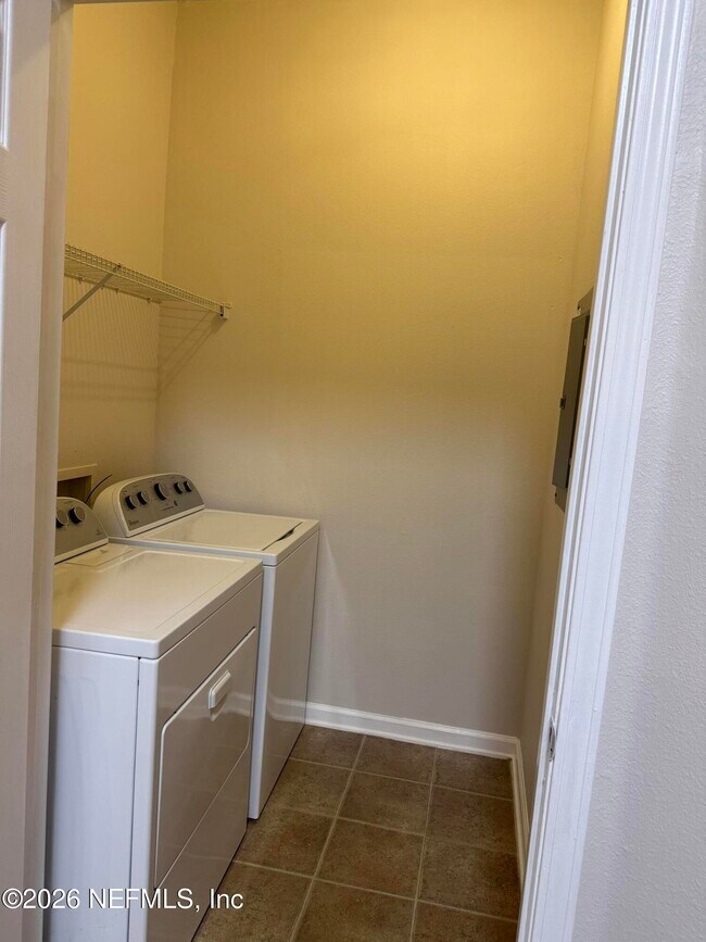 Building Photo - 785 Oakleaf Plantation Pkwy