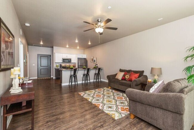 Building Photo - $1,395 | 1 Bedroom, 1 Bathroom Condo | Pet Friendly | Available for August 1st, 2026 Move In!